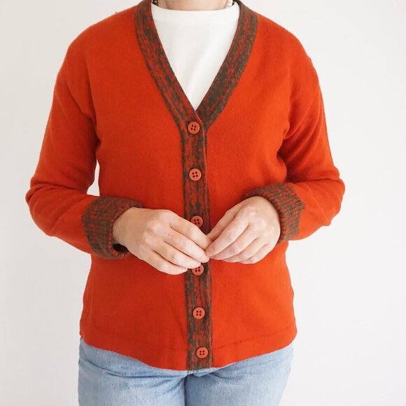 Vintage Gino Pabli Red Knit 40% Wool Fine Knit Cardigan Sweater M - Picture 2 of 10